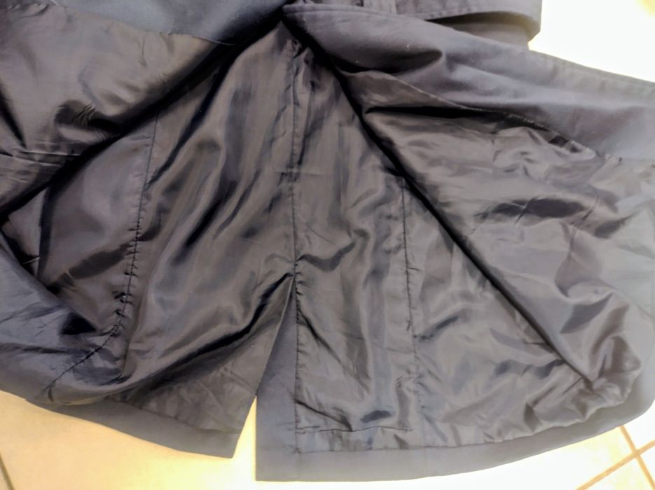 Trencz /prochowiec granatowy roz. 38