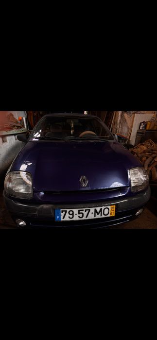 Renaul Clio II gasolina