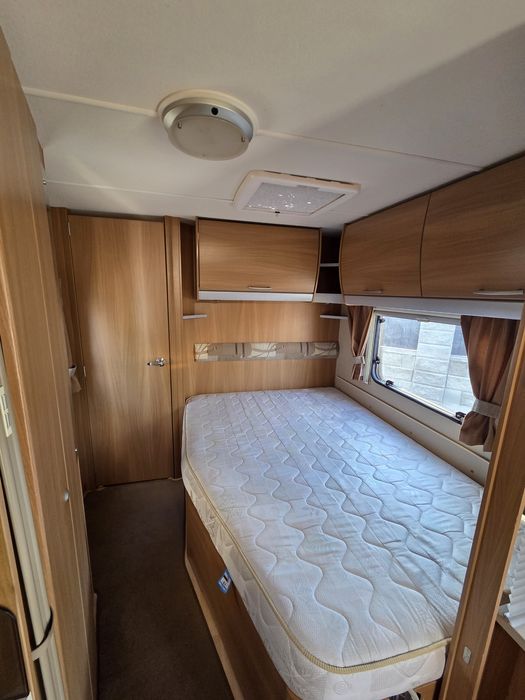 ACE Viscount автобудинок
Гарний дуже! зручний  та затишний будинок для