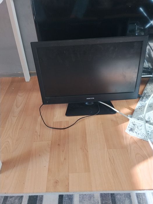 Sprzedam tanio telewizor Manta 21 cali