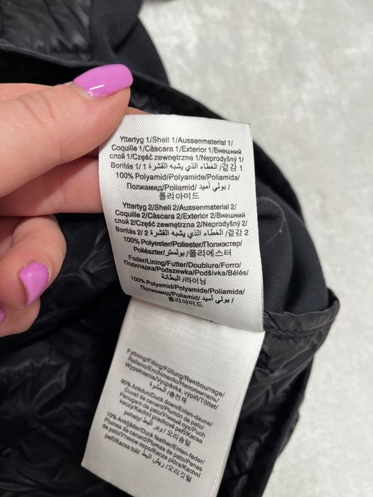 Peak performance czarna pikowana kurtka damska xs modna jesien zima
