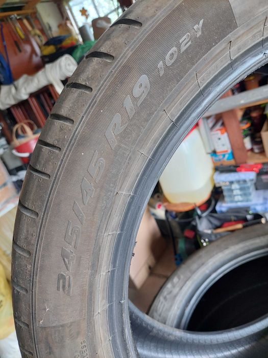 komplet opon 4 szt PIRELLI P ZERO 245/45 R19 102Y