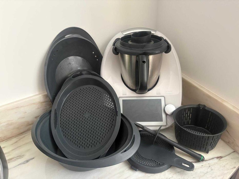 Vendo Bimby TM6 usada como nova.