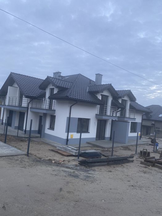 Budowy od podstaw , stany surowe otwarte.