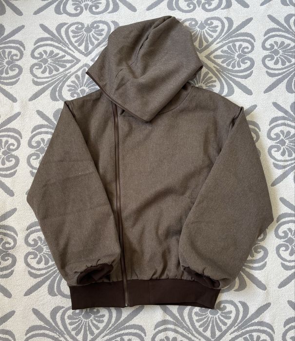 slight vogue assymetrical hoodie
