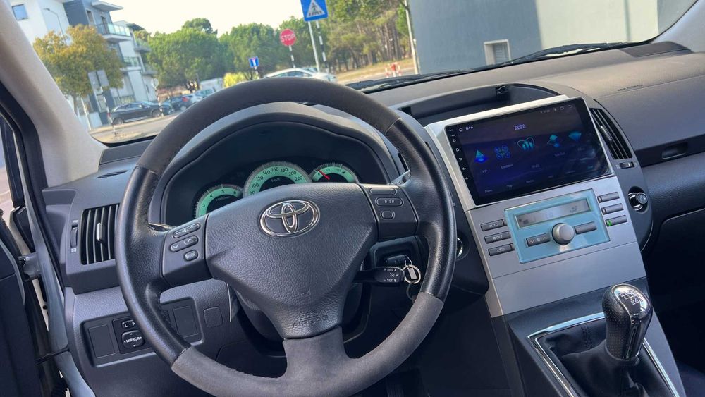 Toyota Corolla Verso 2.2 D-4D  177cv - Nacional - 2006 - 7 Lugares