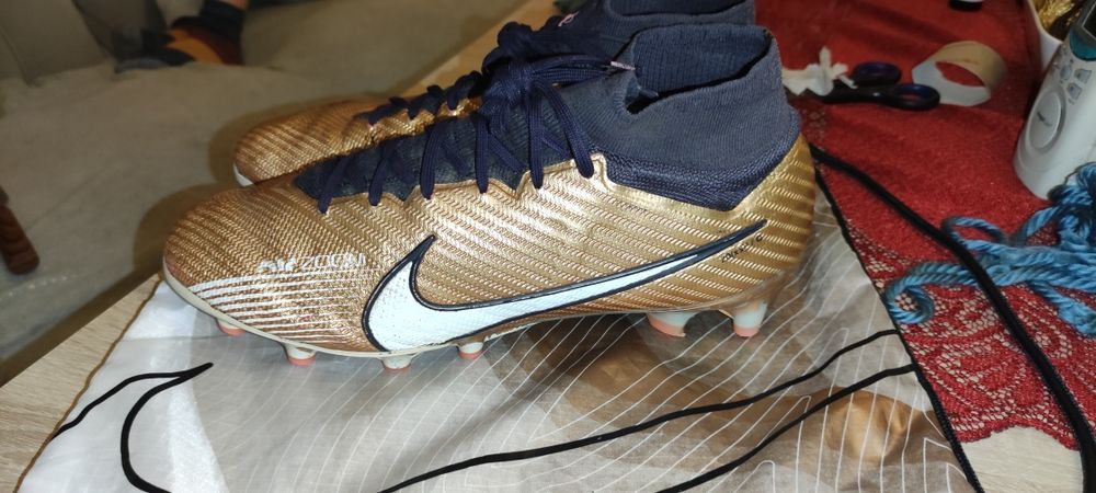 Uzywabe korki profy Nike Zoom superfly 9 Elite Qatar Ag-Pro r. 42.5