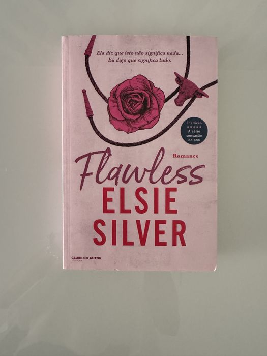 Livro Flawless de Elsie Silver como novo