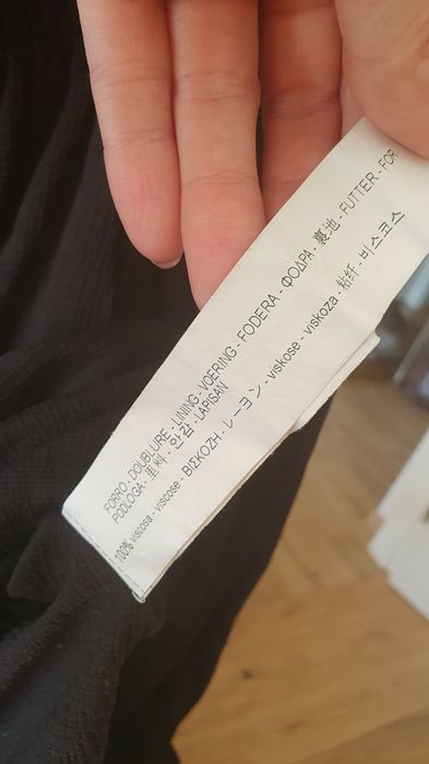 Czarna bluzka hiszpanka strukturalna Bershka M