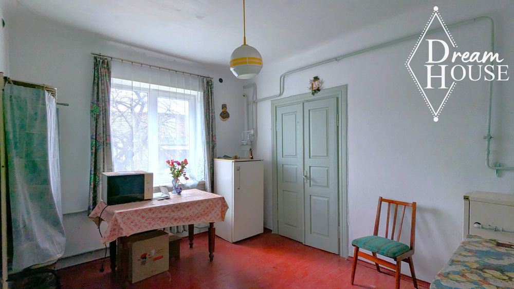 Продам половину будинку, по вул.Івана Багряного