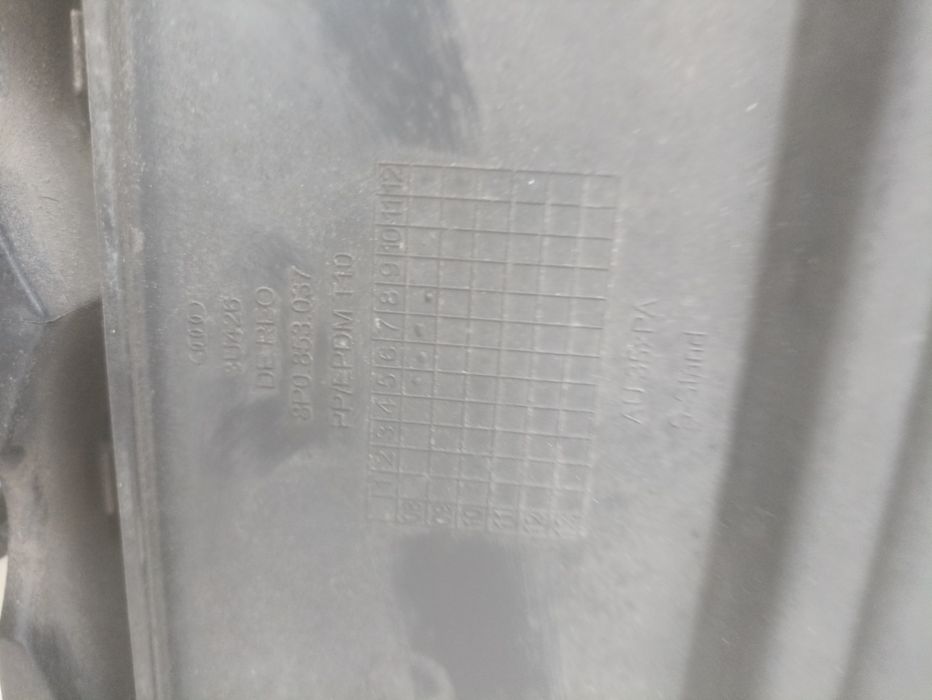 Atrapa grill audi a3  od 2003do2013  8P