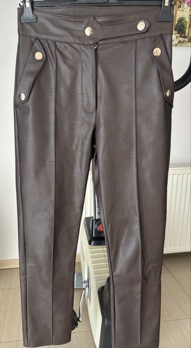 Spodnie z eco skórki damskie