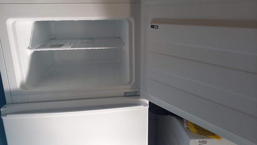 Холодильник Midea MDRT294FGF01