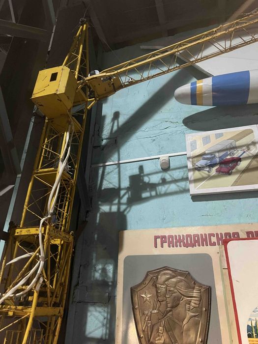 Продам макет башенного крана