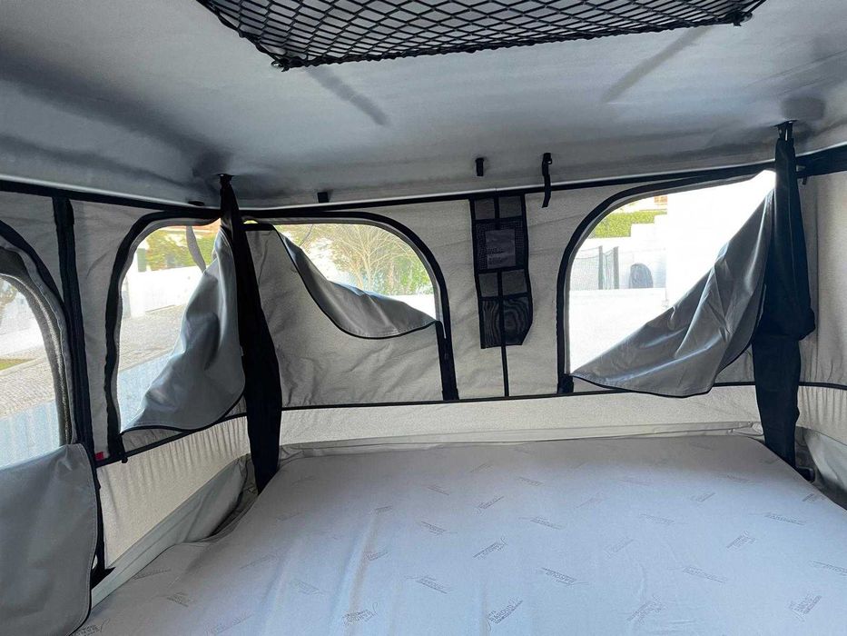 Tenda rooftop da James Baroud