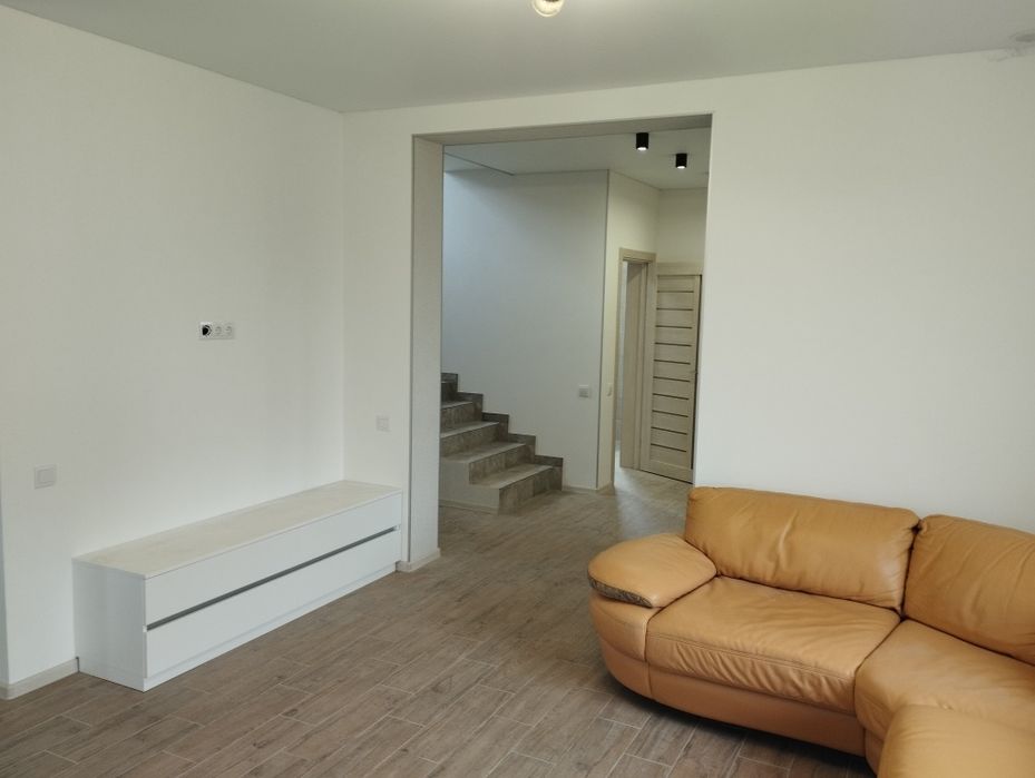 !!!Оренда заміського будинку в селі Осещено в КМ Сеневір Десна Вишгоро