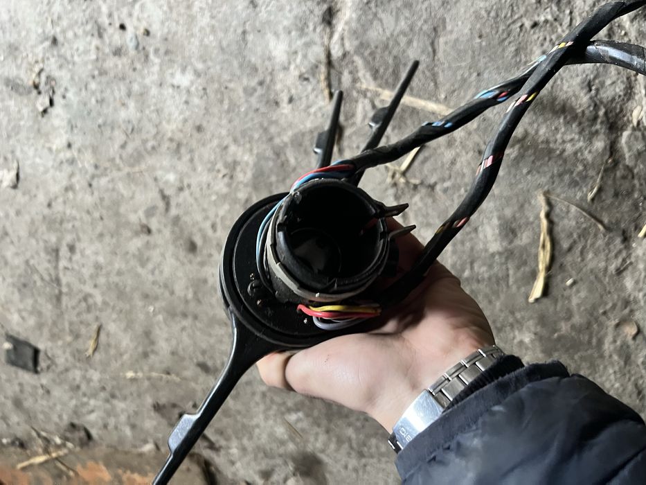 Підрульові перемикачі