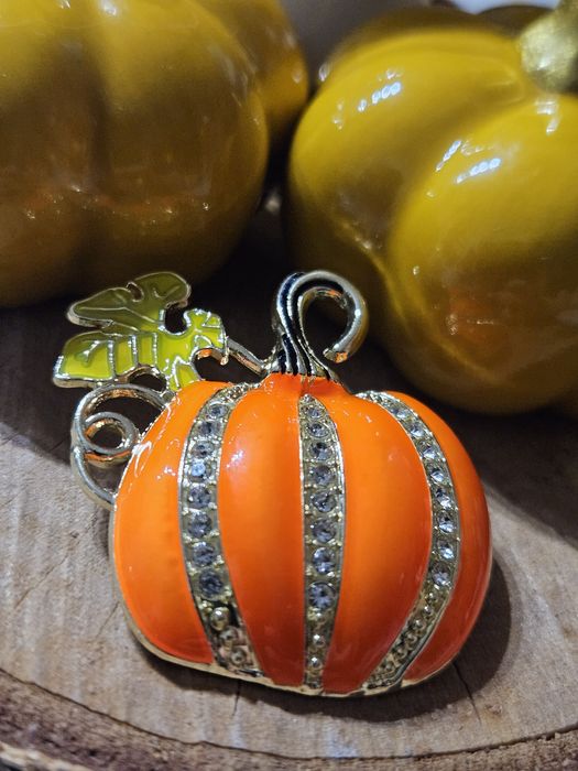 Przypinka broszka jesienna dynia Nowa halloween