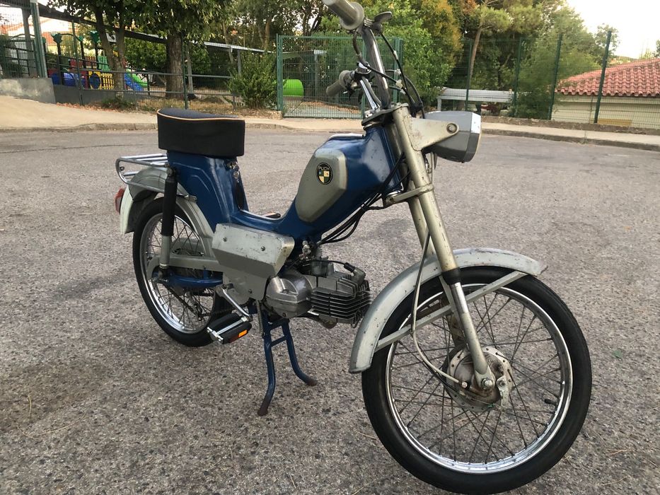 Puch ciclomotor com pedais 50cc anos 70 P/fixo
