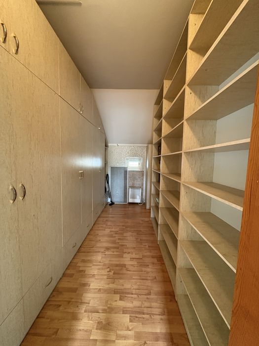 Продаж 2-х поверхового будинку в Центрі міста-250кв.м.Вул.Севастопольс