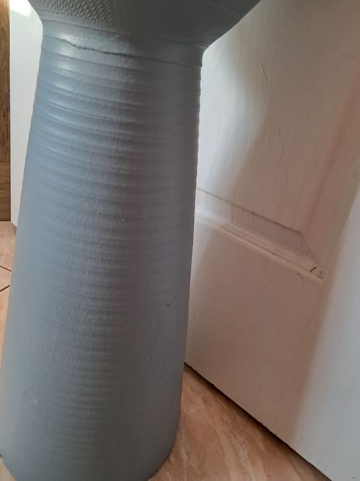 Wysoka donica ceramiczna ogrodowa tarasowa Kielich Monumo