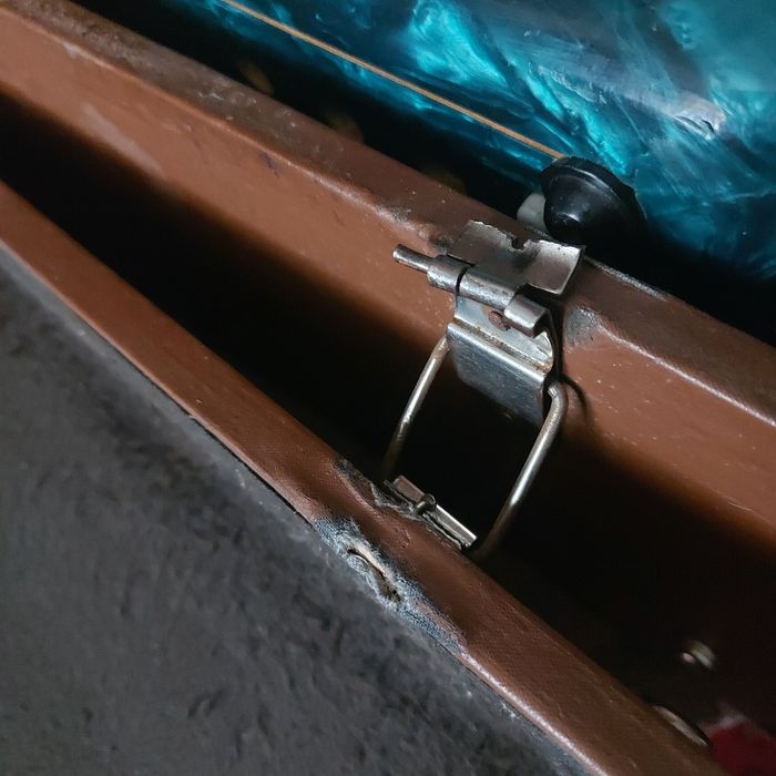 Аккордеон "Волна" с футляром