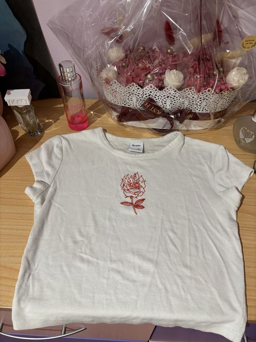 Top curto da Bershka