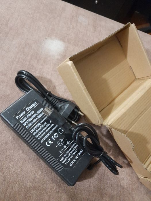 Carga charger trotinete elétrica xiaomi ninebot mi e outras