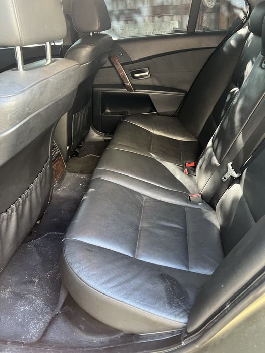 BMW е60 продам ь
