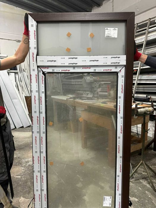 Janela PVC Oscilo-Batente Aluplast