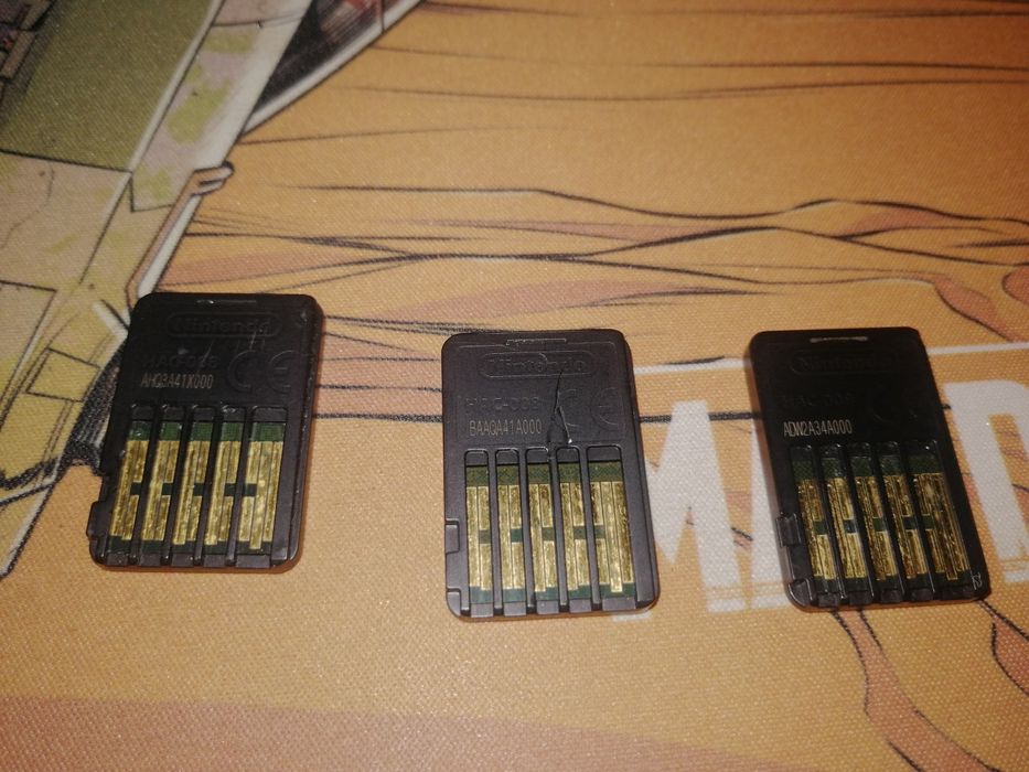 3 switch games, pokemon pikachu, super mario maker 2 and crash64170294285315121