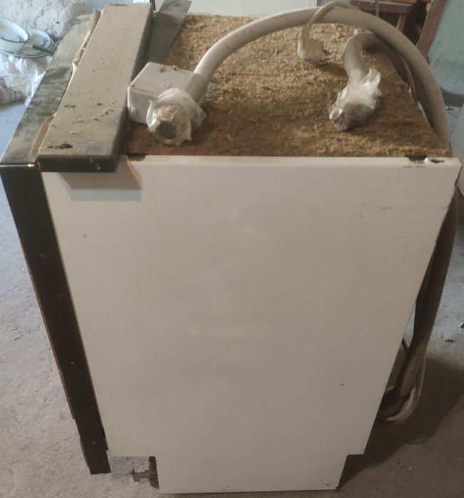 Посудомийна машина Miele