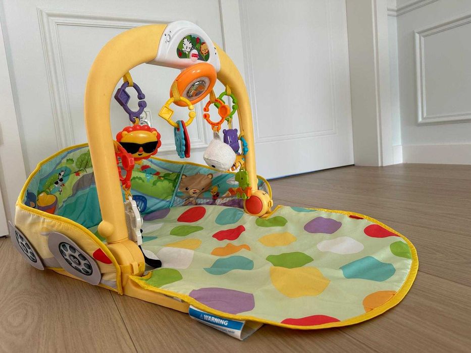 Fisher-Price, Wesoły samochodzik 3w1, mata edukacyjna
