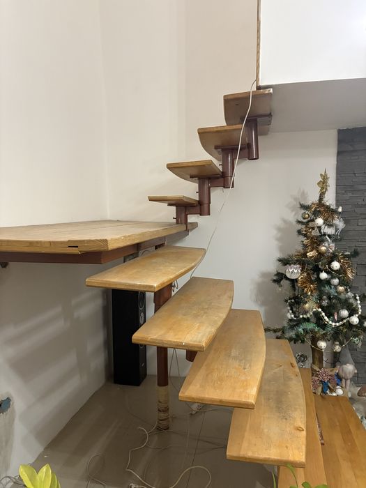 Schody modułowe jesionowe