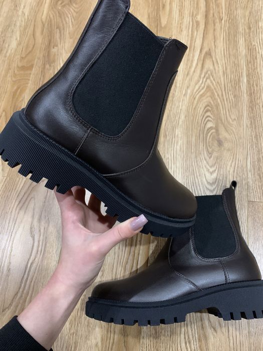 Нові зимові ботінки