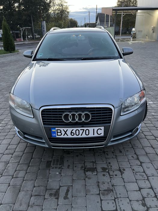Audi a4b7 2,0 бензин