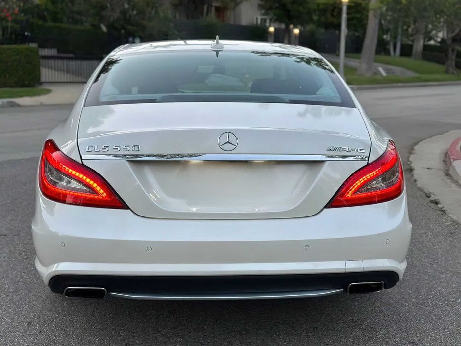 Mercedes-Benz CLS 550      2014