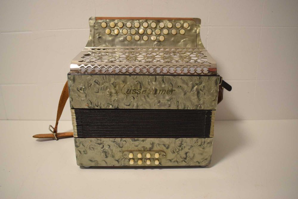 8 Concertinas 2 voz e 3 voz  Preço especialde Natal