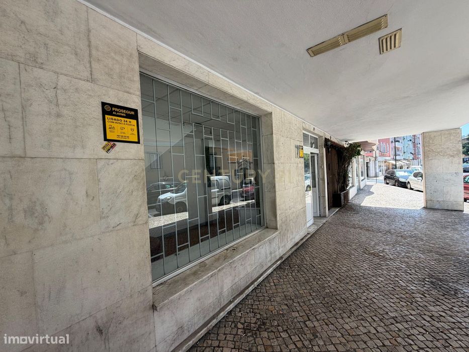 Loja em São Domingos de Benfica, Lisboa - Oportunidade Única