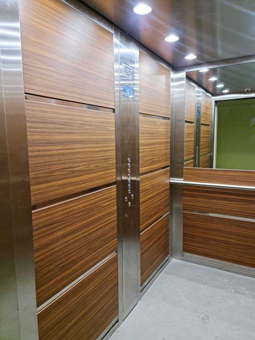 2 pokoje 54 m², loggia z widokiem na Stare Miasto, winda, parking – ul. Królewiecka