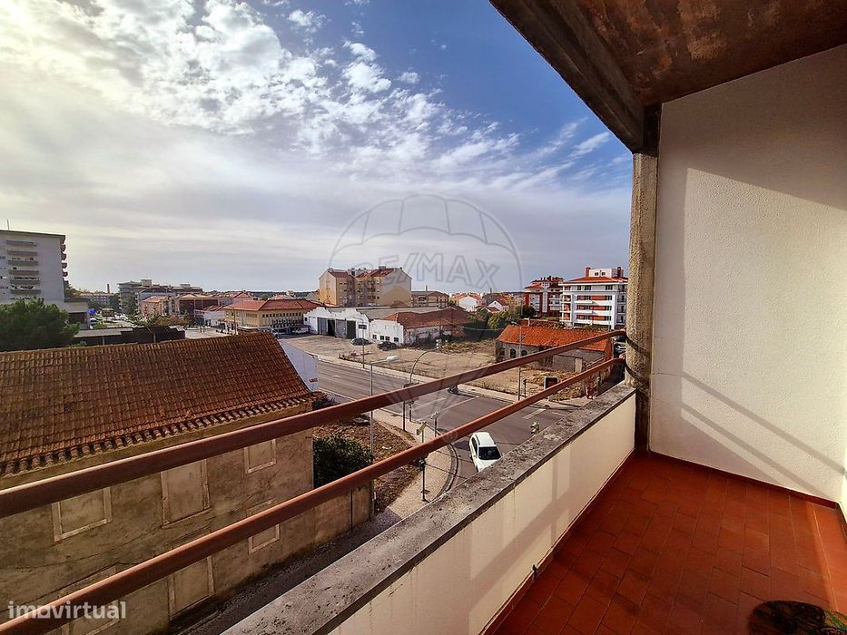 Apartamento T4 para venda