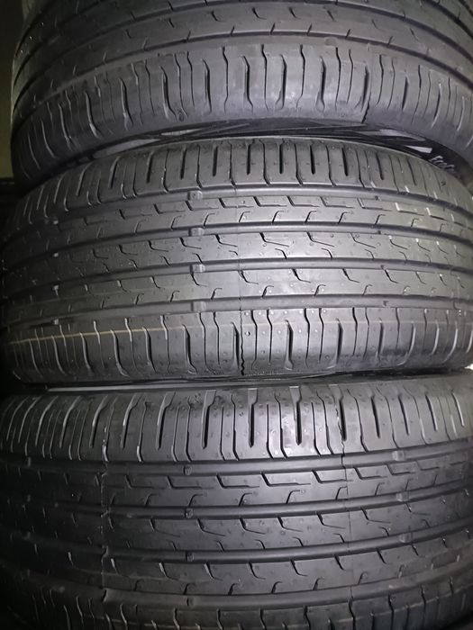 Pneus  205/45/17