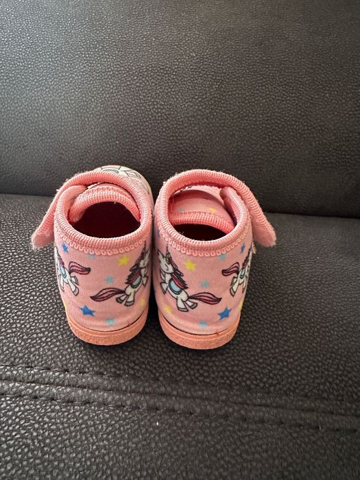 Pantufas Rosa Unicórnio Nº 23