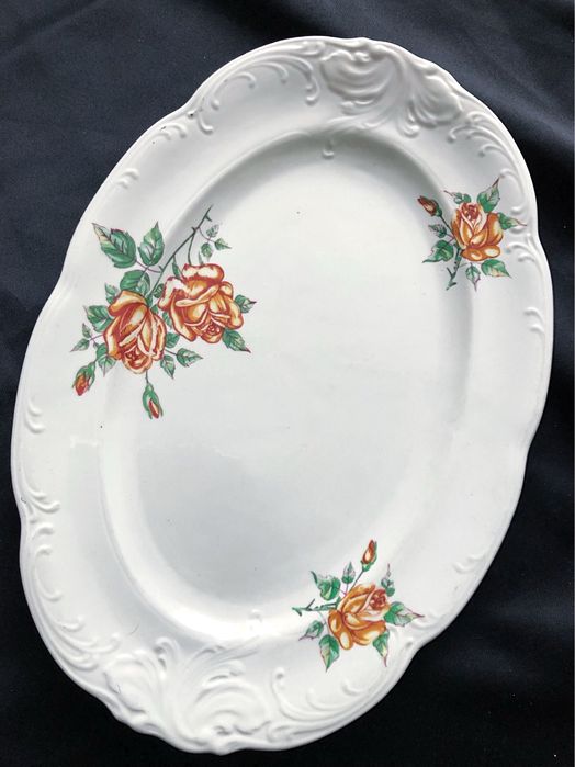 półmisek porcelanowy Wałbrzych, wzór z różami