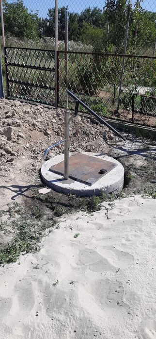 Бурение скважин. Установка, замена, ремонт насосов и колонок