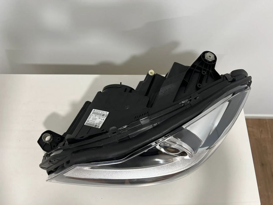 Farol Otica Original Mercedes Classe C W204 Xenon lado Esquerdo