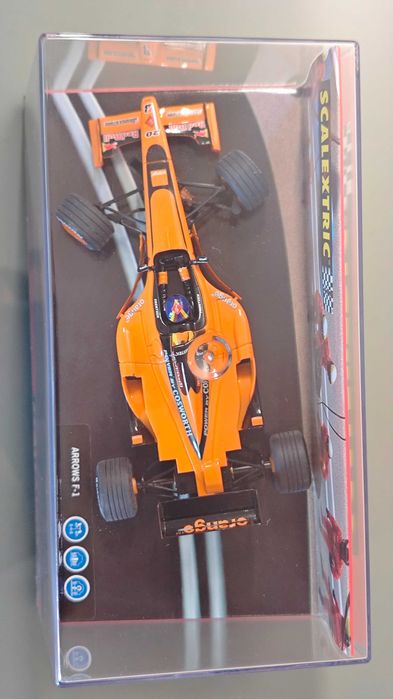 Slot Car Scalextric/SCX Ref. 6098 – Orange Arrows F1 A23 – Novo em Caixa
