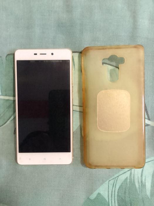 Смартфон Redmi 4. 2/32 у відмінному стані за 700грн.