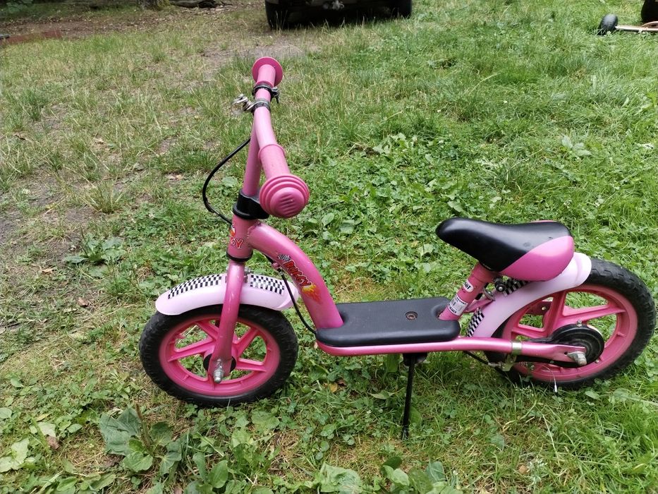 Rower, rowerek biegowy, różowy