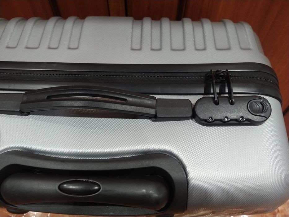 Mala malas de porão até 23 kg viagem casa quarto apartamento vivenda escritório gabinete carro.